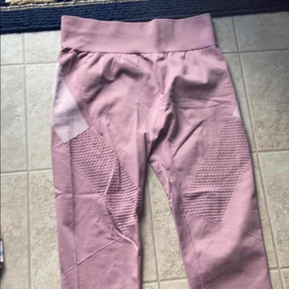 Fabletics Pink Sculptknit Leggings